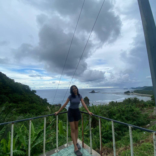 Mae M. profile photo