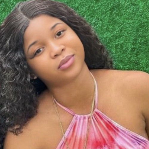 Omolola  O. profile photo
