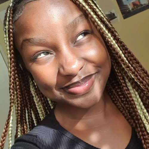 Dee T. profile photo