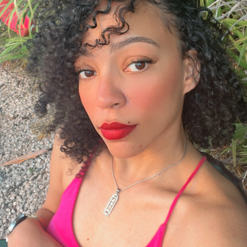 Luna O. profile photo