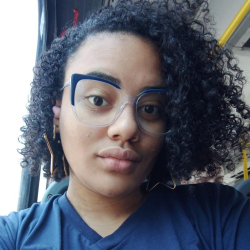 Marcelle L.