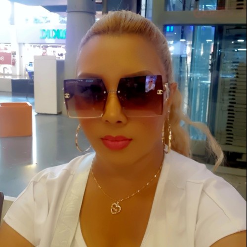 Nina L.