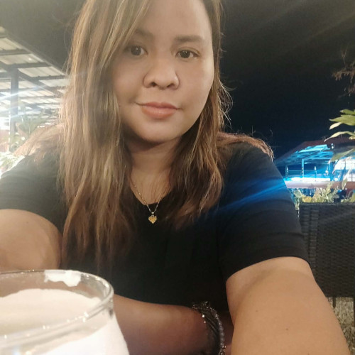 May Y. profile photo