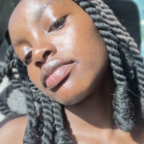 Keshy W.