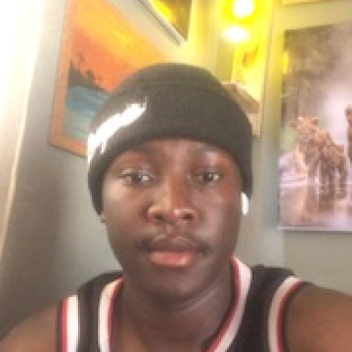 ELIAS M. profile photo