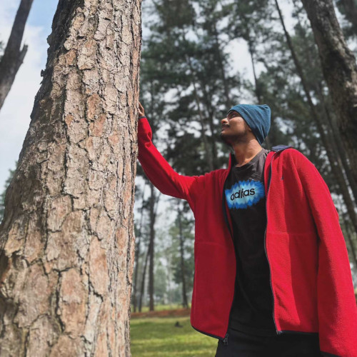 vamsi k. profile photo