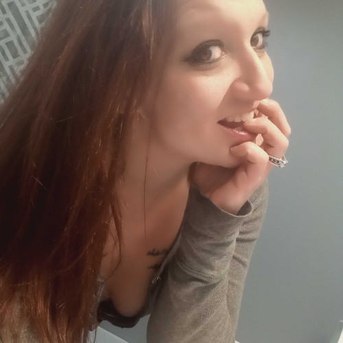 Angela R.