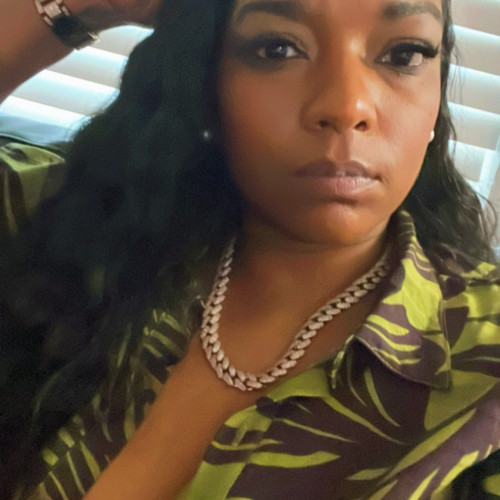Dominique H. profile photo