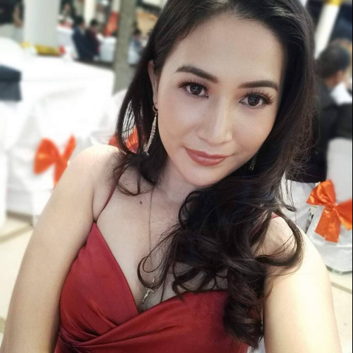 claire a. profile photo