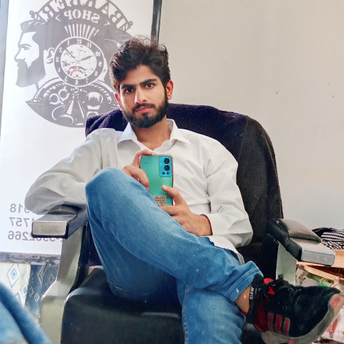 Ali R.