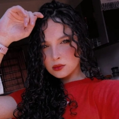 Ana Carla B.