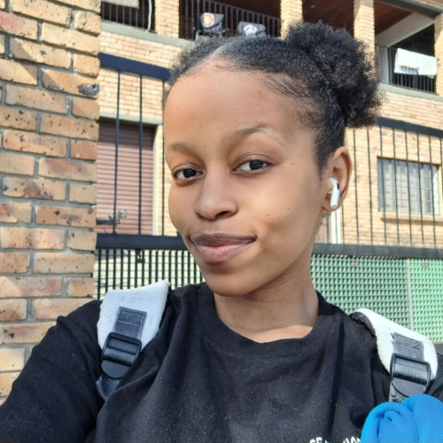 Zandile G.