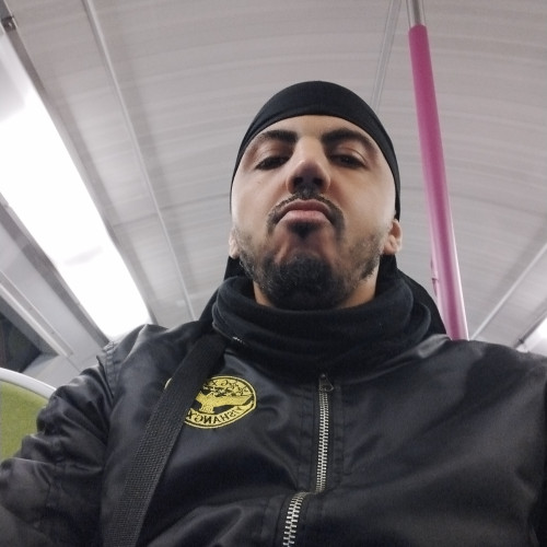 Mehdi B.
