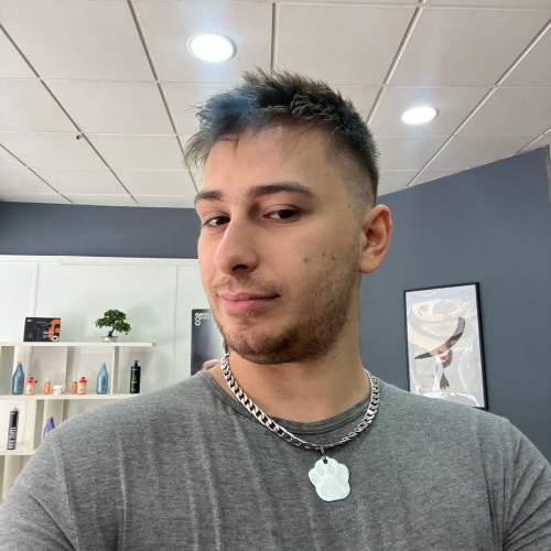 Vlad L. profile photo
