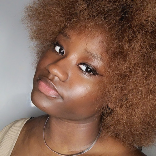VIVIANE M. profile photo