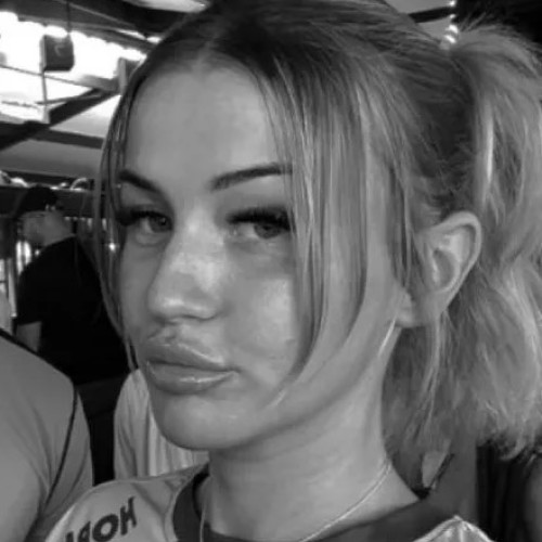 Zoe C. profile photo