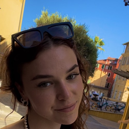 Sara B.