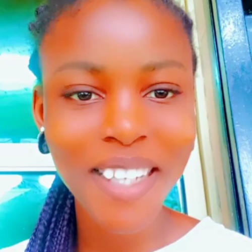 Esther  R. profile photo