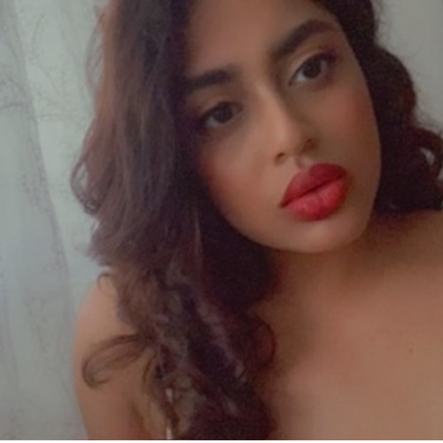 Lucienne T. profile photo