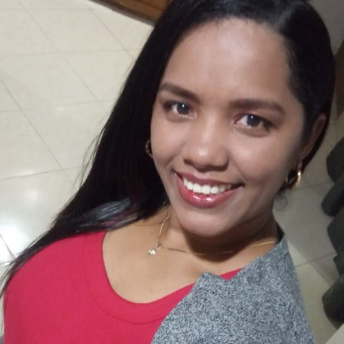 Sandy Pola M.