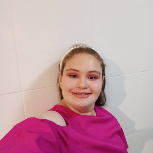 Luana M. profile photo