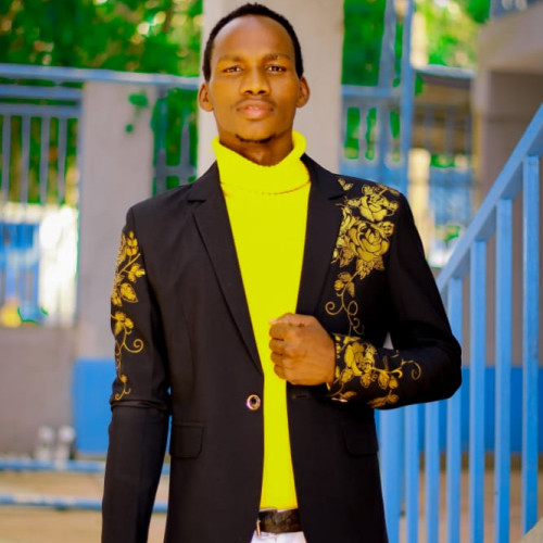 Alphayo  E. profile photo