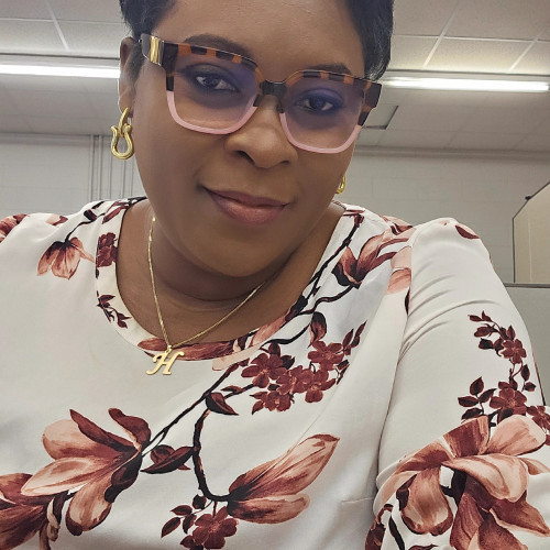 Helen L. profile photo