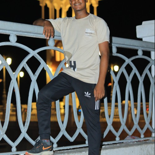 مودى  ف. profile photo