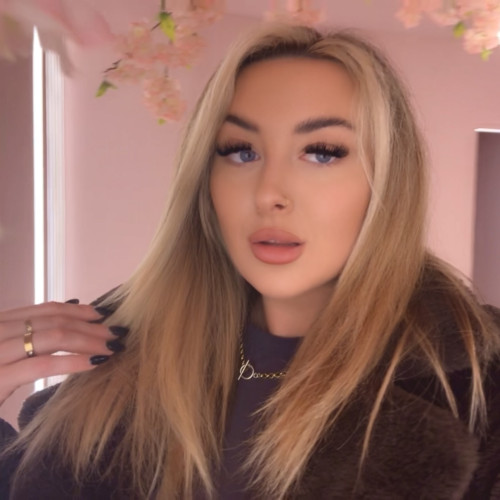 Courtnie S. profile photo