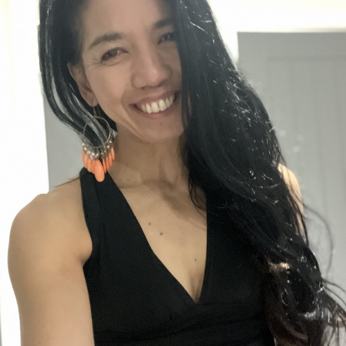 Yvette C.