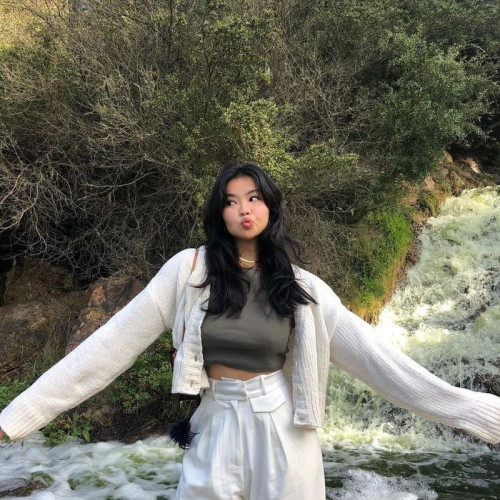 Saniya K.
