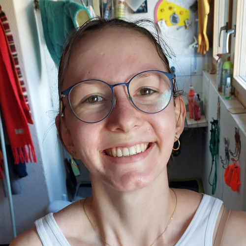 Flavia J. profile photo