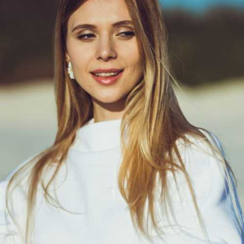 Tara W.