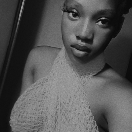 Emmy  S.
