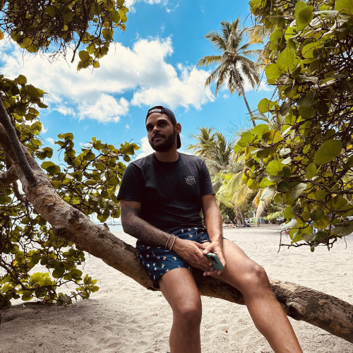 Alick  M. profile photo