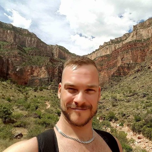 Dustin T. profile photo