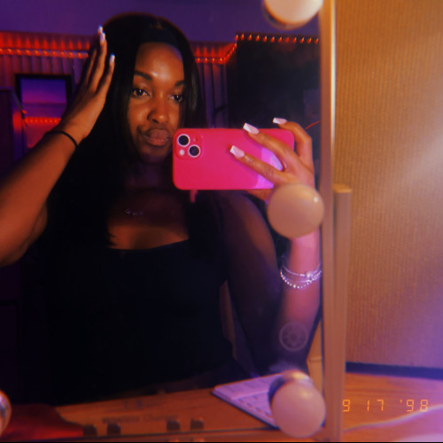 Tylyn  L. profile photo