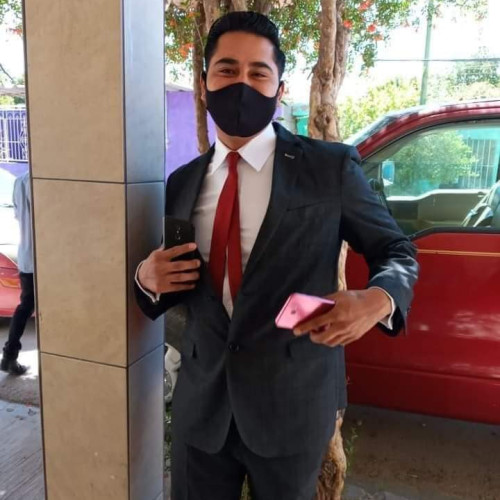 Luis  V. profile photo