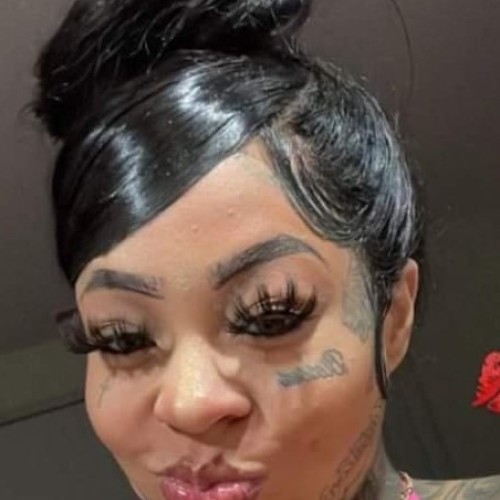 luna B. profile photo