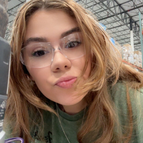 Nicole s.