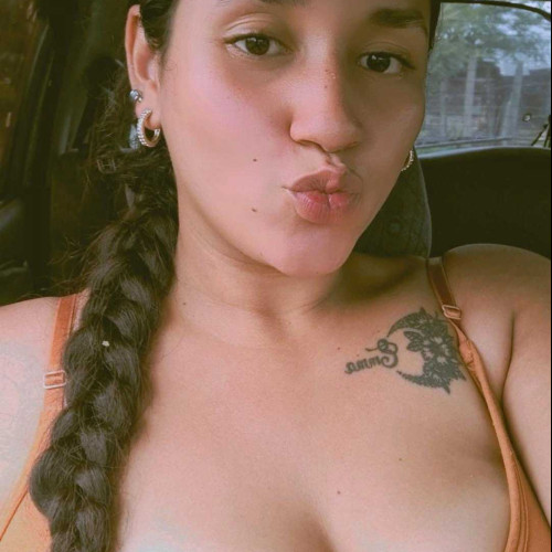 Mariel V. profile photo