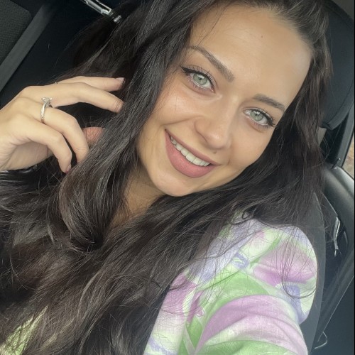Suana P.