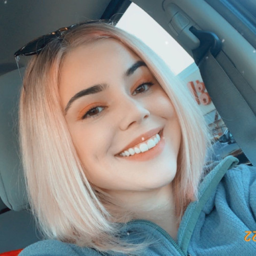 Ash L. profile photo