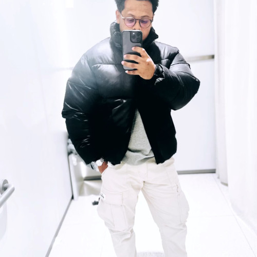 youne  w. profile photo