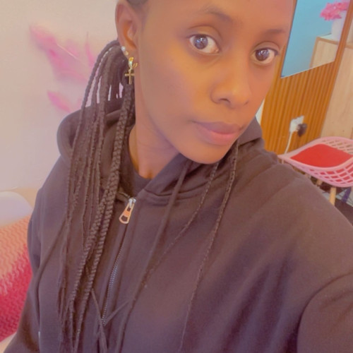 Esther N. profile photo