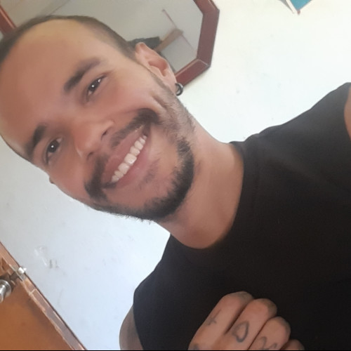 Carlos  B. profile photo