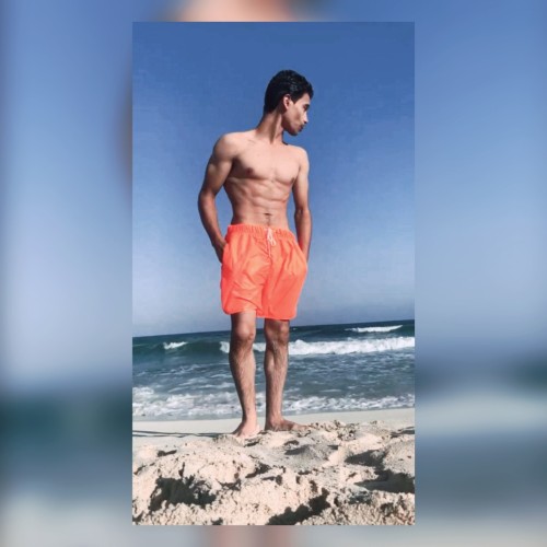 Amir  M.