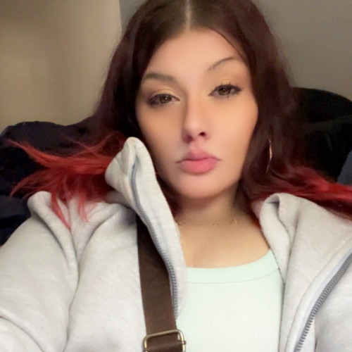 chelsea j. profile photo