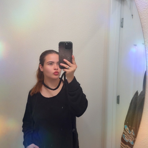 Diovanna B. profile photo