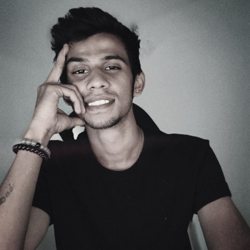 Vee N. profile photo